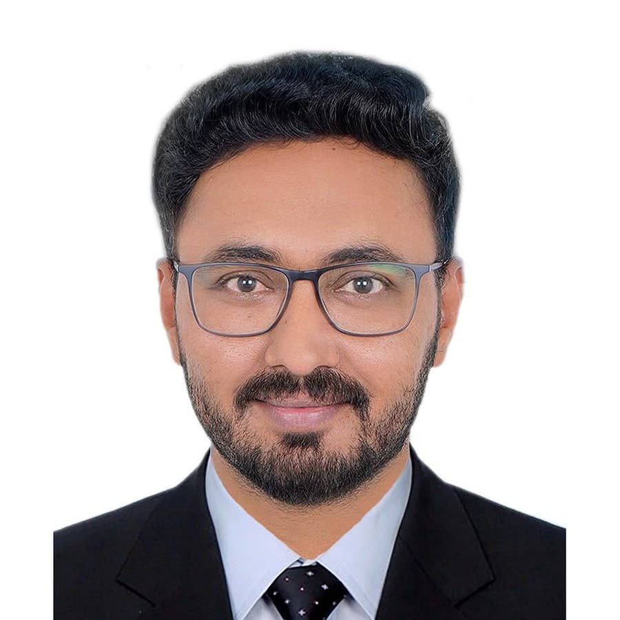 مدثر إقبال
